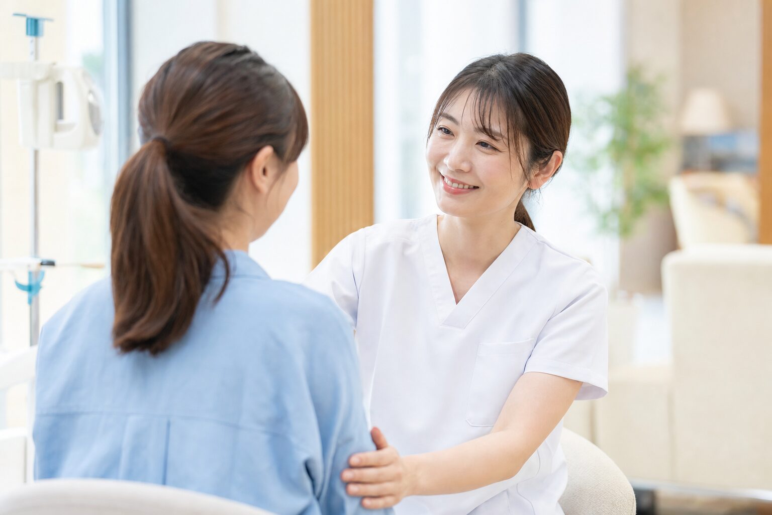 日勤帯のクリニックや訪問先で穏やかに働くママナース